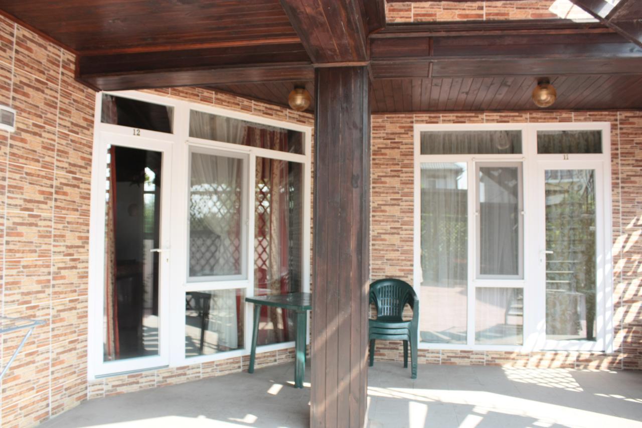 Akvitaniya Mini-Hotel ザトカ エクステリア 写真
