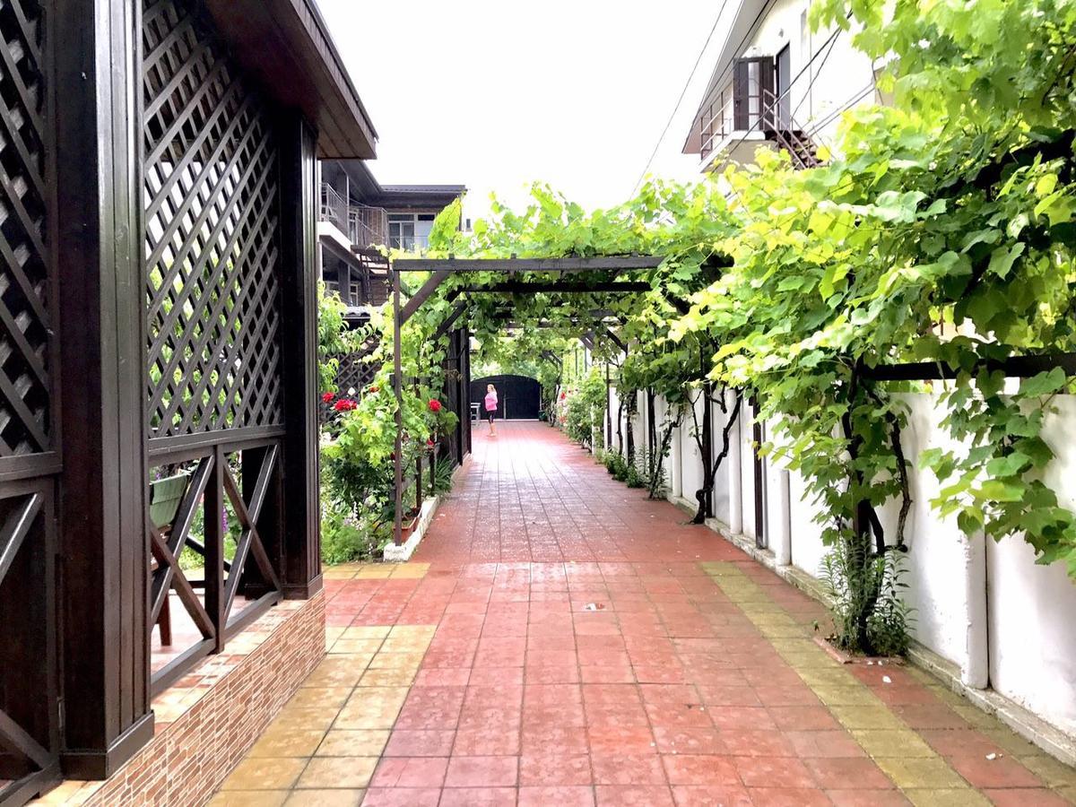 Akvitaniya Mini-Hotel ザトカ エクステリア 写真